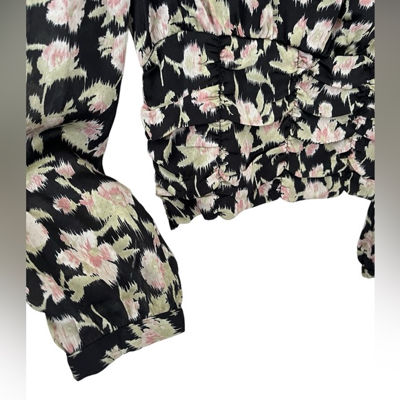 Heartloom Martine Top Size Medium in Black with Beautiful Pink Floral - Picture 4 of 16